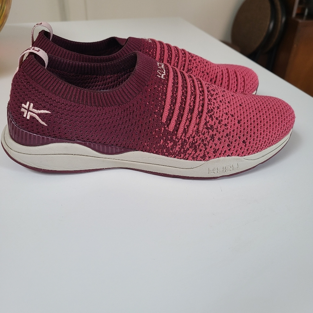Kuru Stride Slip On Sneaker Women's 9.5